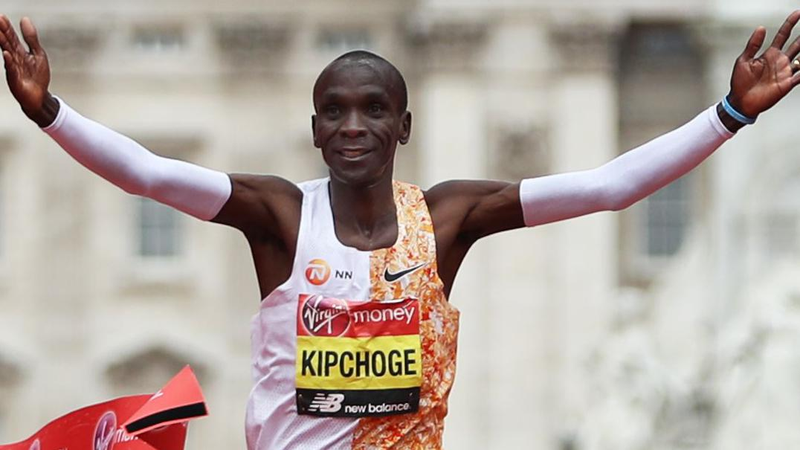 image 3 Eliud Kipchoge và hành trình trở thành biểu tượng vĩ đại của đường chạy marathon thế giới image 3 Eliud Kipchoge và hành trình trở thành biểu tượng vĩ đại của đường chạy marathon thế giới